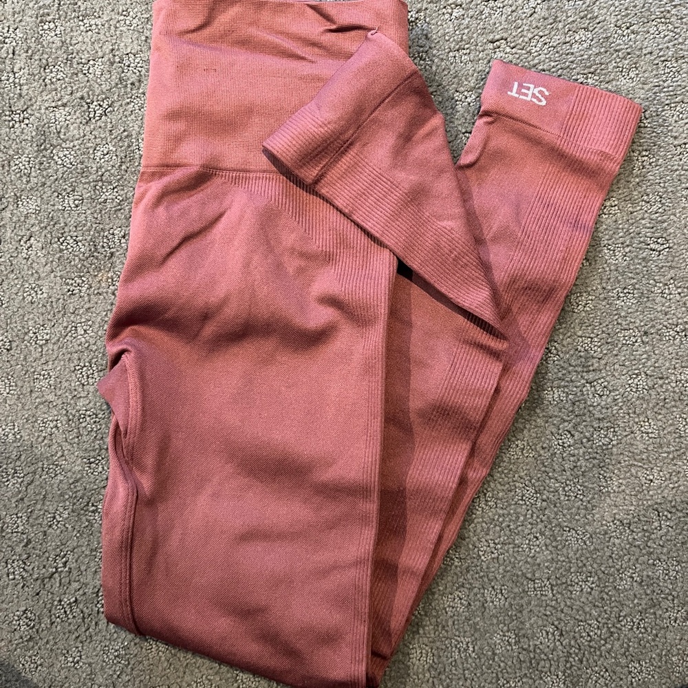 SET Active Dusty Pink Leggings